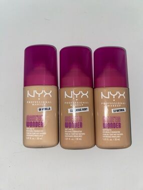 NYX Make 'Em Wonder Foundation Trio in Vanilla, Classic Ivory, Natural